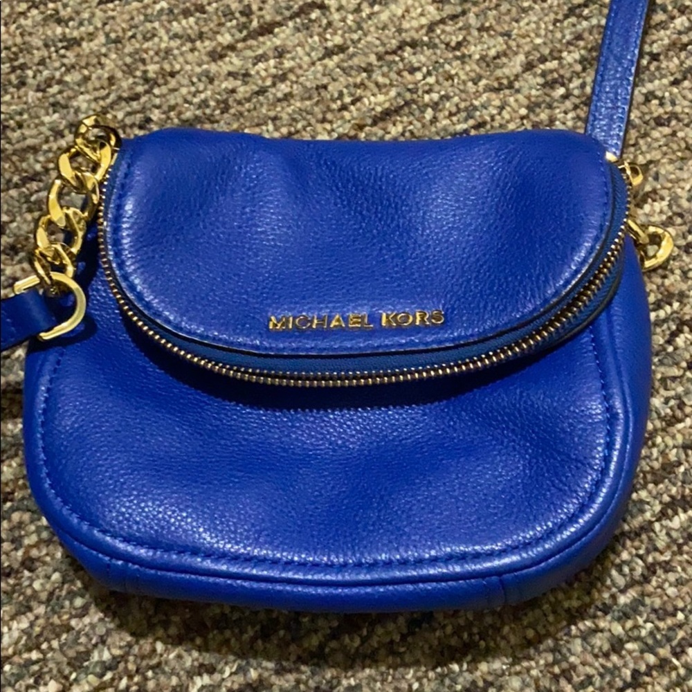 Like New Michael Kors Blue Bedford Crossbody Bag